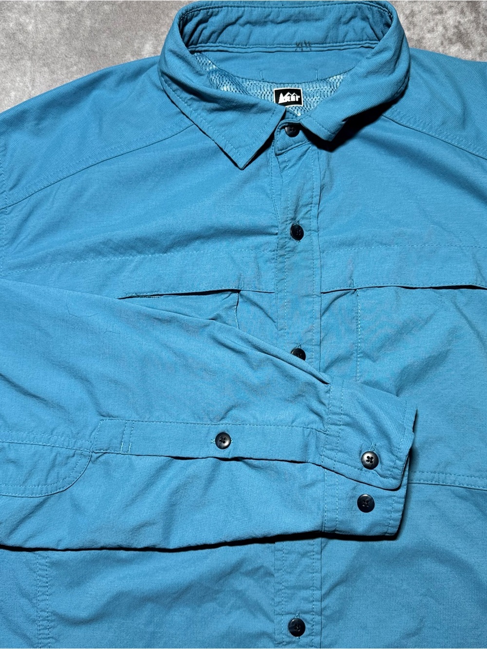 REI Co-op Hiking‎ Shirt Mens Large Blue Nylon Flex Long Sleeve Roll Tab Vented